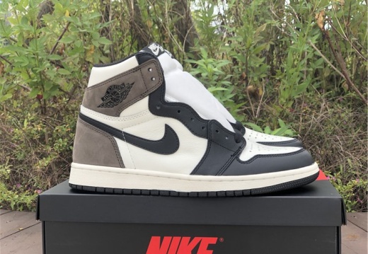 air jordan 1 High OG Dark Mocha 555088-105 36-47.5